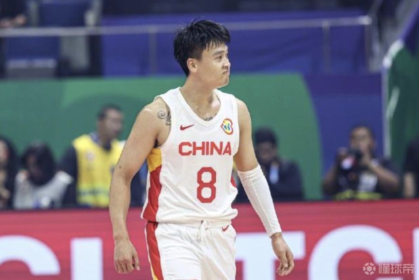 爱游戏电竞-关于米兰奥林匹亚训练开放日，集结日回应争议引观众欢呼，亚洲杯在即，训练强度显著提升的信息