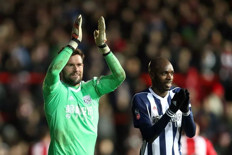 爱游戏电竞-关于今晨体能课后；萨克拉门托国王完成体检备战足总杯；赛场秩序良好；身体对抗强度拉满的信息